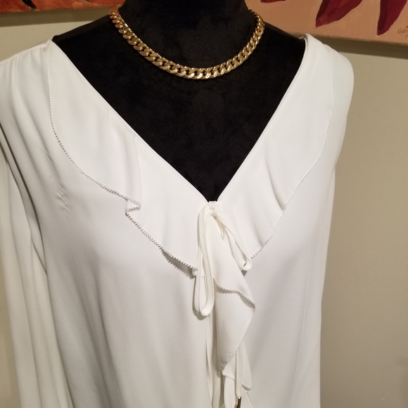 Blouse - Picture 2 of 5